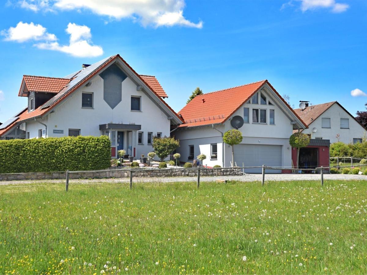 Modern Apartment In V Hl Near The Forest Vöhl Eksteriør billede